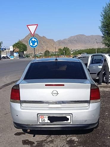 eafc 25: Opel Vectra: 2002 г., 2.2 л, Механика, Бензин, Седан — 9