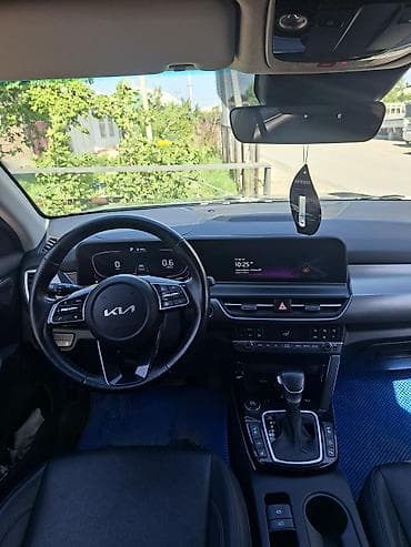 r17 8j: Kia Seltos: 2023 г., 1.6 л, Автомат, Бензин, Кроссовер — 8
