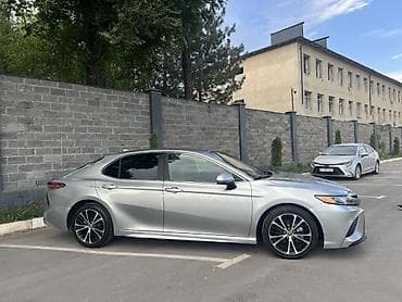 audi a: Toyota Camry: 2020 г., 2.5 л, Автомат, Бензин, Седан — 4