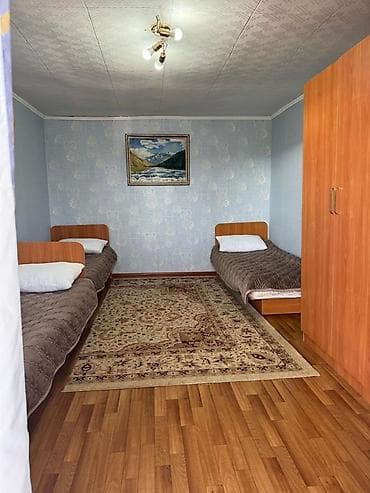 козель: Гостевой дом у моря с зелёным двором и беседкой - Двухэтажное здание — 8