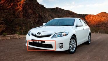 подкрыльник на ист: Решетка радиатора Toyota 2011 г., Б/у, Оригинал — 3