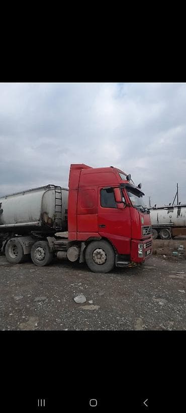 домики на колесах: Тягач, Volvo, 2002 г., Цистерна — 3