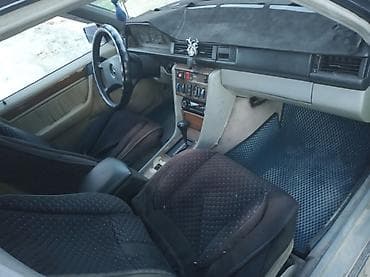 дверные карты на 124 мерс: Mercedes-Benz W124: 1989 г., 2.5 л, Автомат, Дизель, Седан — 4