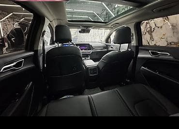 space runner: Kia Sportage: 2023 г., 2 л, Автомат, Газ, Кроссовер — 7