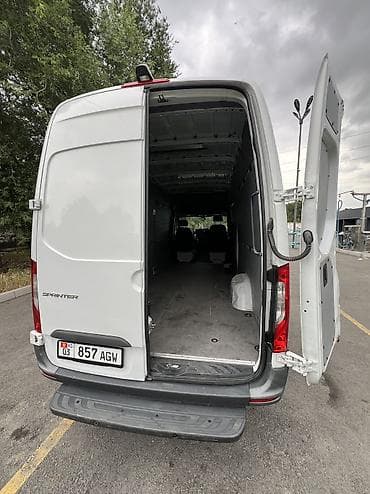 mersedes c: Mercedes-Benz Спринтер: 2023 г., 2 л, Автомат, Дизель — 5