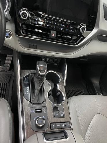 тоета креста: Toyota Highlander: 2021 г., 3.5 л, Автомат, Бензин, Кроссовер — 5