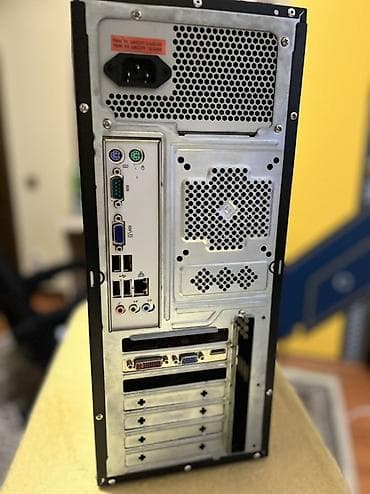 3ds max: Корпус ПК, ATX, цвет - Черный — 2