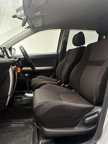 platz vitz: Toyota Ist: 2002 г., 1.5 л, Автомат, Бензин, Хэтчбэк — 10