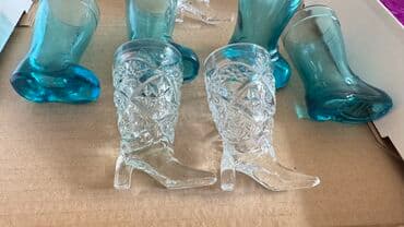 кола 1 5 литра цена бишкек: Рюмочки советские! 7 хрустальных сопожка 4 бирюзовых валенка Все в — 1