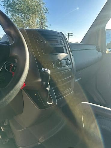 калонки на спринтер: Mercedes-Benz Спринтер: 2015 г., 2.2 л, Автомат, Дизель, Бус — 10