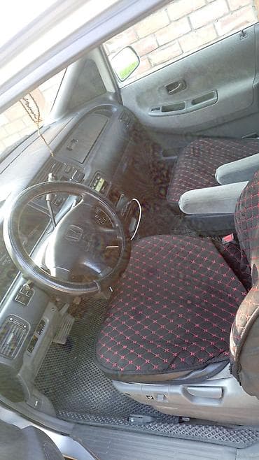 аудио касета: Honda Shuttle: 1998 г., 2.3 л, Автомат, Бензин, Минивэн — 5