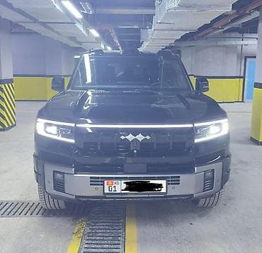 BYD: BYD FangChengBao Leopard 8: 2025 г., 2 л, Автомат, Электромобиль, Внедорожник — 1