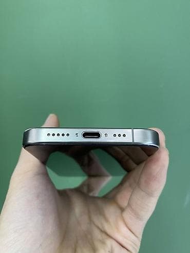 iphone 13 pro ma: IPhone 15 Pro, Б/у, 256 ГБ, Natural Titanium, Зарядное устройство, Защитное стекло, Чехол, 87 % — 4