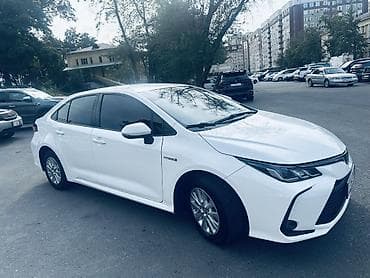 тайта карола: Toyota Corolla: 2021 г., 1.8 л, Гибрид, Седан — 1