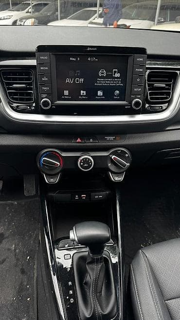 4: Kia Stonic: 2019 г., 1.4 л, Автомат, Бензин, Кроссовер — 6