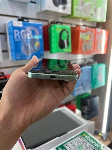 серверы 6: Poco X7 Pro, 256 ГБ, цвет - Зеленый — 6