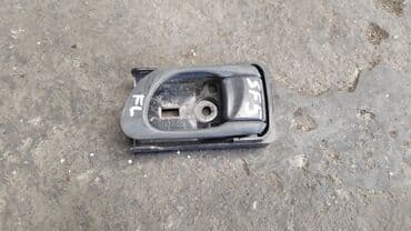 субару двери: Передняя левая дверная ручка Дверная ручка Subaru Б/у, Оригинал — 1