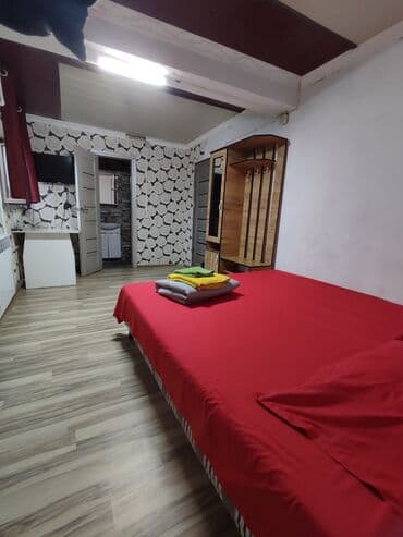 Сниму комнату: 200 м² — 2