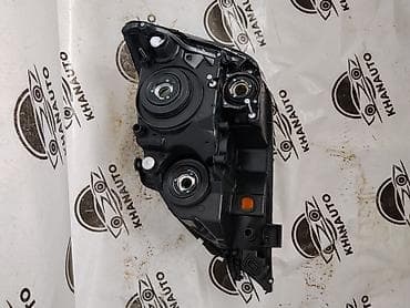 eagle eyes: Передняя правая фара Lexus — 2
