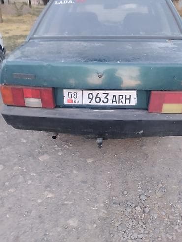 ВАЗ (ЛАДА) 21099: 1994 г., 1.5 л, Механика, Бензин, Седан — 1
