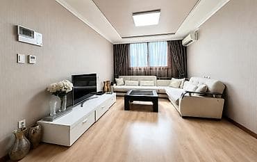 mega hous: 3 комнаты, 76 м², Элитка, 9 этаж, Дизайнерский ремонт — 1