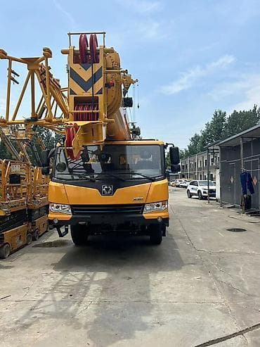 Дом и сад: Автокран, XCMG, 2026 г., от 30 м — 6