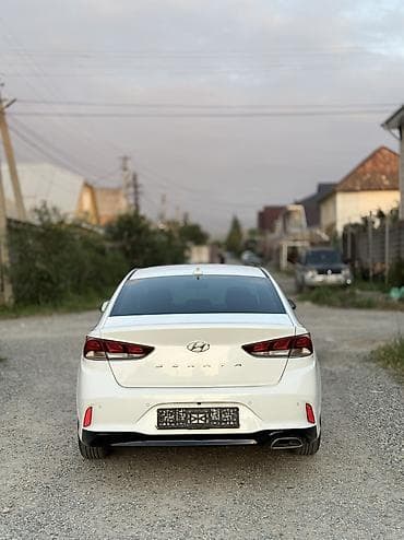 купить уаз в рассрочку: Hyundai Sonata: 2018 г., 2 л, Автомат, Газ, Седан — 4