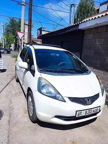 fit 3: Honda Fit: 2008 г., Автомат, Бензин, Хэтчбэк — 1