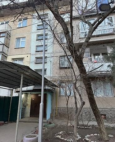 3: 1 комната, 34 м², 8 мкр 105 серия, 3 этаж — 2