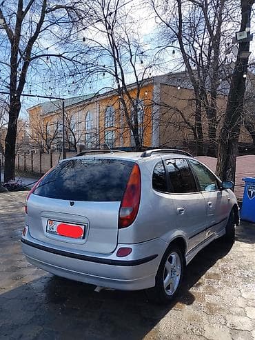nissan micro: Nissan Tino: 2001 г., 2 л, Автомат, Бензин, Минивэн — 2