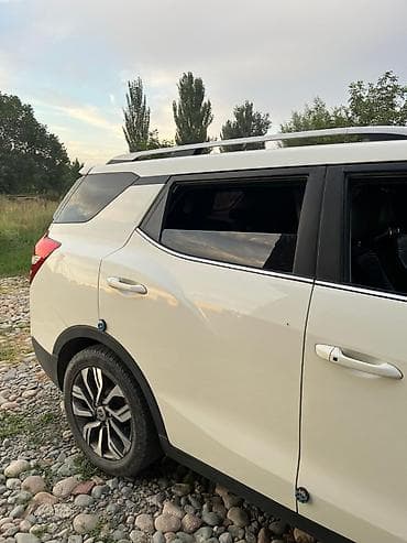 тико обмен: Ssangyong Tivoli: 2019 г., 1.6 л, Автомат, Дизель, Кроссовер — 3