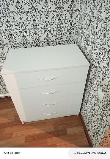 Кровать двух спальная светлая новая + матрас диван новый