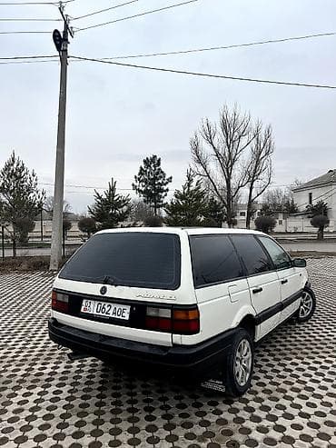 фаркоп на пасат б3: Volkswagen Passat Variant: 1990 г., 2 л, Ручные, Бензин, Универсал — 4