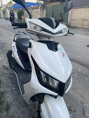 скутер m8 pro: М8- 150куб белого цвета. Характеристики и оснащение: - Кузов с — 8