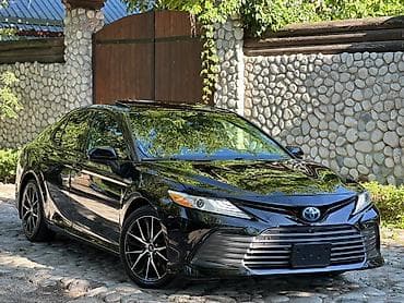 Toyota Camry: 2019 г., 2.5 л, Автомат, Бензин, Седан — 4