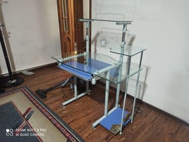 стеклянные компьютерные столы: Продам компьютерный столик металический каркас стеклянный стол и — 3