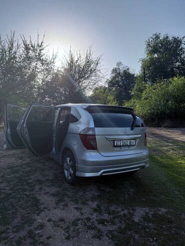 обмен авто с моей доплатой: Honda Edix: 2004 г., 2 л, Автомат, Бензиновая, Универсал — 3