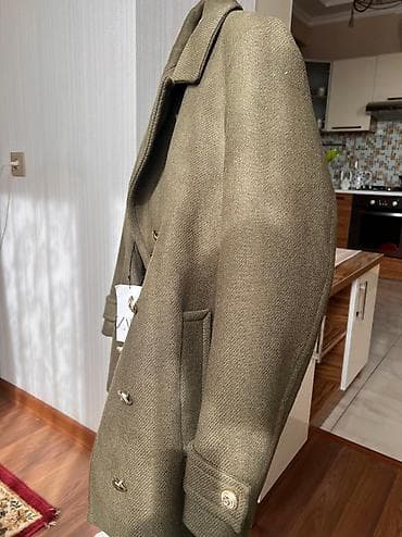 Пальто: Новое пальто Zara
Размер S
Цвет Хаки
Цена 8000с — 3