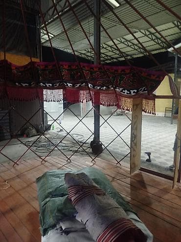 юрта юрта: Юрта с внутренним убранством и мебелью - Традиционная круглая юрта с — 1