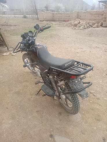 t max: Мотоцикл Bajaj (бензиновый, дорожный/унверсальный класс) — 4