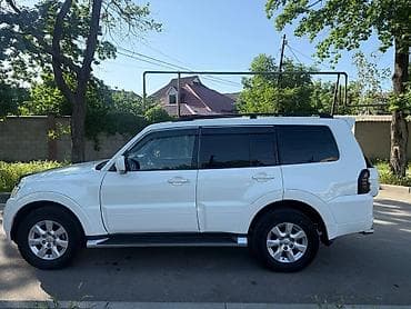 padjero junior: Mitsubishi Pajero: 2011 г., 3 л, Автомат, Бензин, Внедорожник — 7
