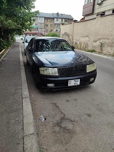 Nissan Cedric: 2002 г., Автомат, Бензин, Седан