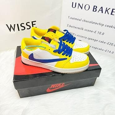 Ботинки: Мужские кроссовки, 36, Air Jordan, Новый, цвет - Белый — 1