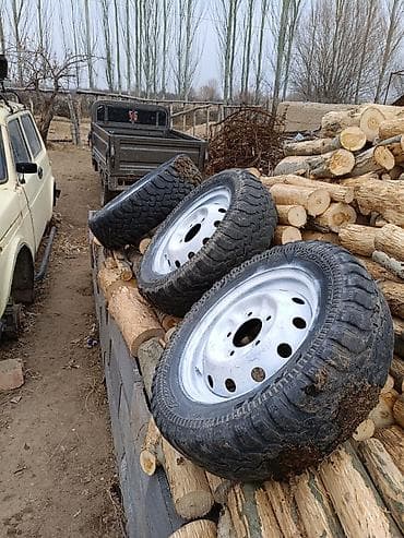 пш метр: Дөңгөлөктөр монтажда 215 / 65 / R 16, All-season, Колдонулган, Комплект, Жеңил унаалар, Темир, тешиктери - 5 — 1