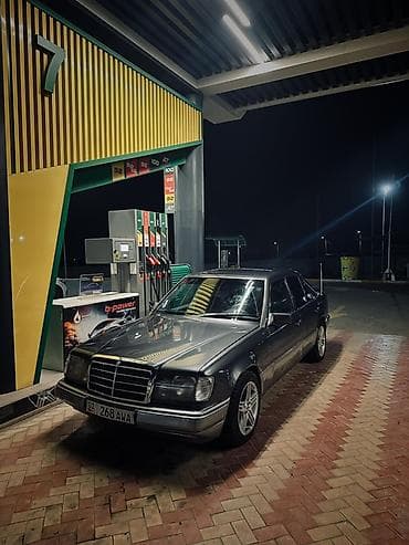 Mercedes-Benz W124: 1990 г., 2 л, Автомат, Бензин, Седан