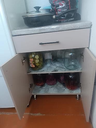 приставка телевизор: Тумба для кухни, Новый, Без мойки, Напольная, МДФ, Самовывоз, Платная доставка, цвет - Бежевый — 3