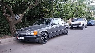 мф 70: Mercedes-Benz 190: 1985 г., 2 л, Механика, Седан — 4