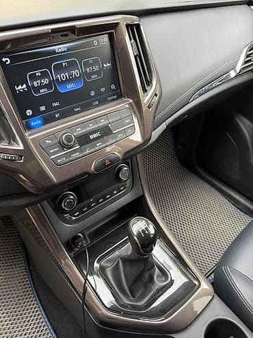 wuling mini ev: BAIC YINXIANG Бензин 1.4 л Минивэн (7 местный) Год 2021 год Коробка — 5