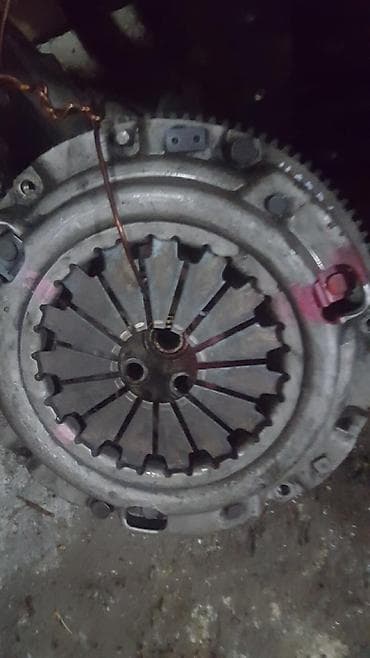 626: Mazda 626 девяносто второй год маховик корзина диск сцепления — 1