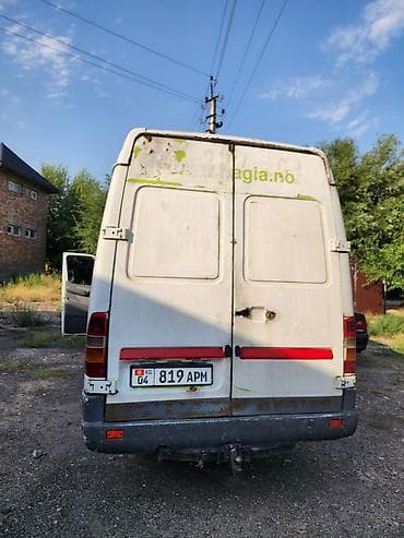 Жеңил жүк ташуучу унаа, Mercedes-Benz, Стандарт, 3 т, Колдонулган — 4